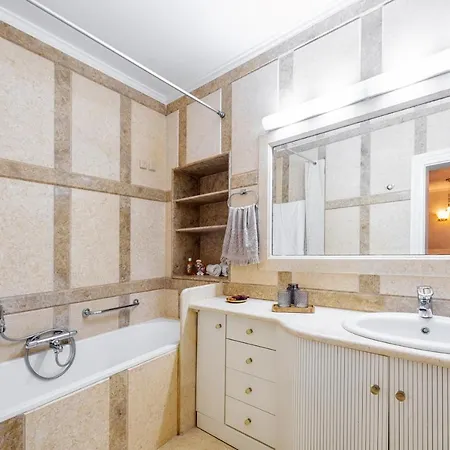 Retronuovo Apartment *